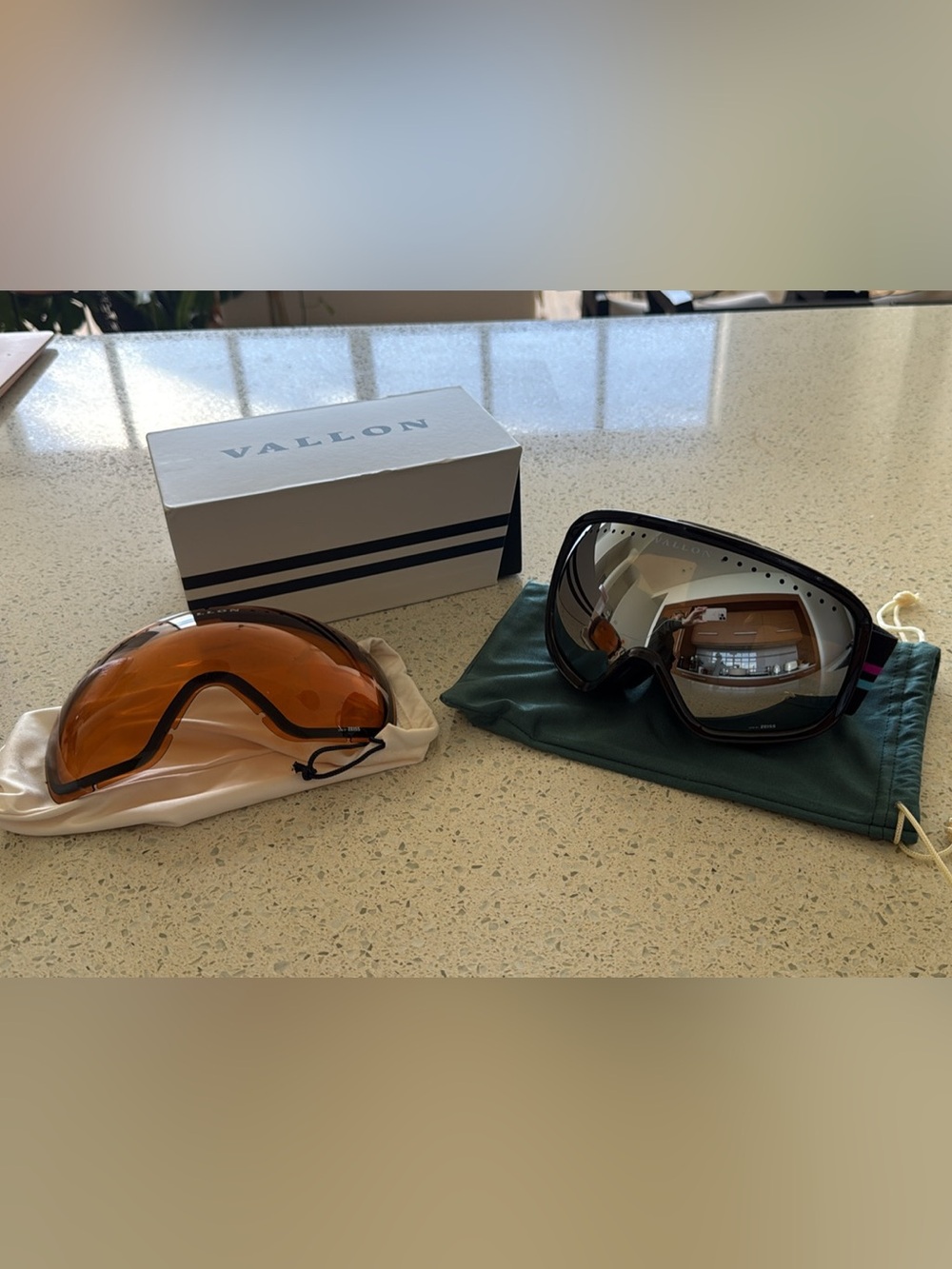 VALLON Ski Goggles ZEISS Mirrored + Extra Lens NEW IN BOX